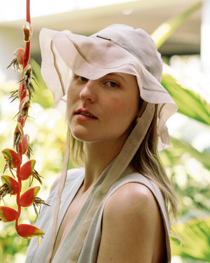 NUDE SILK HAT